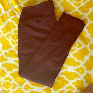 Ann Taylor LOFT Julie style pants. Size 4